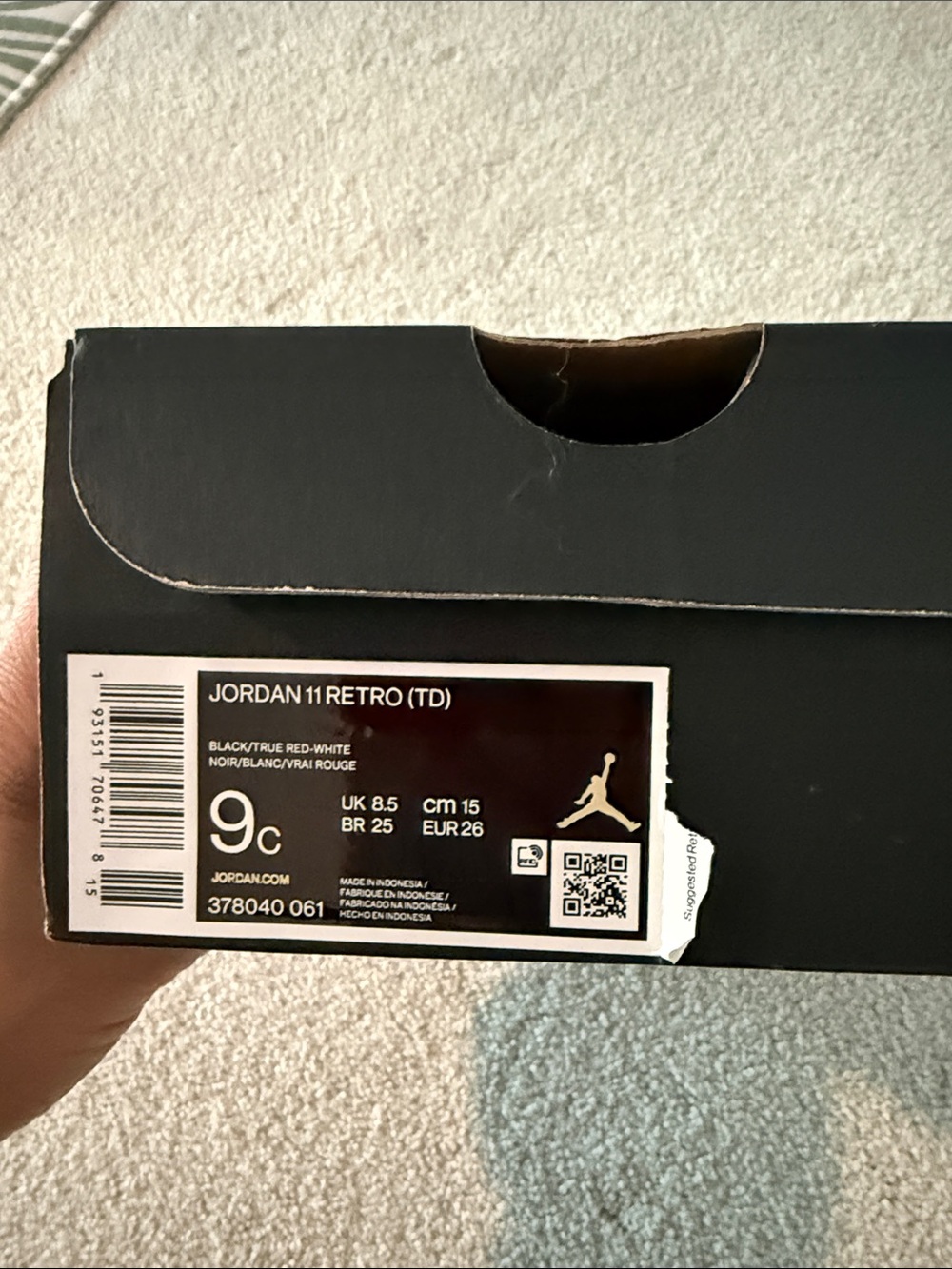 Jordan 11 Retro Box Label in Black, Red, White